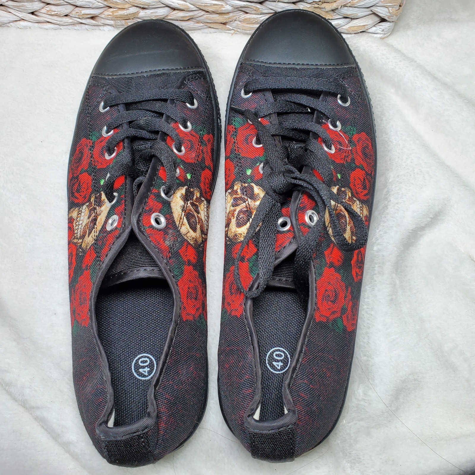 Gothic Skull & Roses Shoes Sneakers Women’s Low Top Lace Up Whimsgoth Retro Y2k
