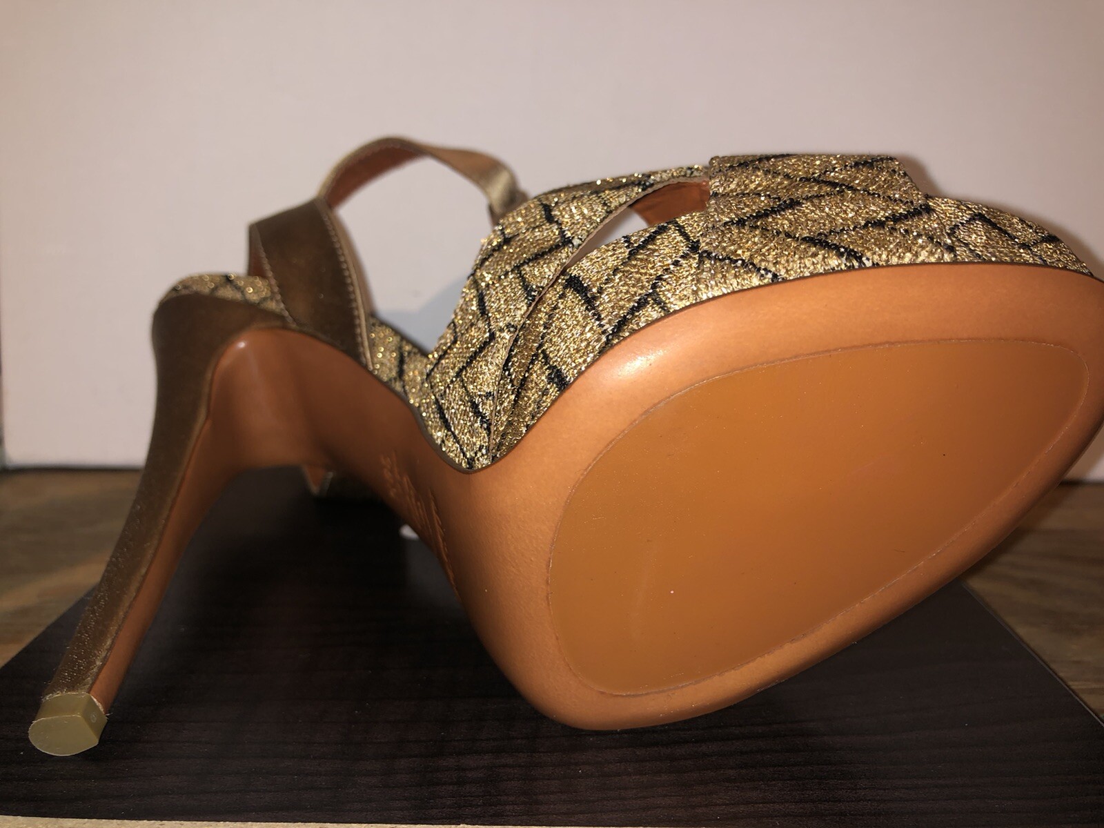 Missoni Chevron Pattern Gold Black Open Toe Platform Heels Size 8.5