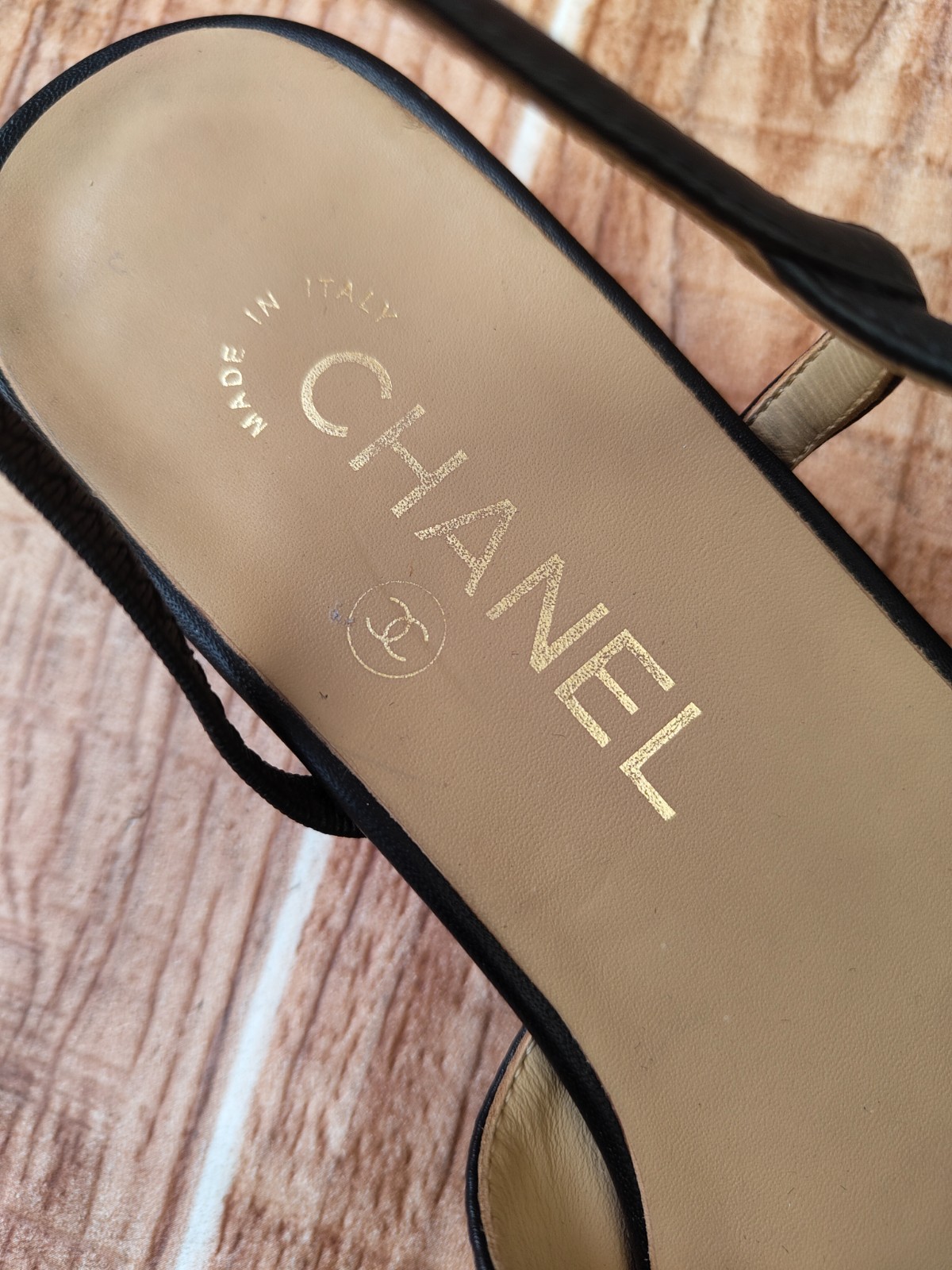 CHANEL Slingback Grosgrain CC Cap-toe Black Leather Flats EU 40 US 9.5