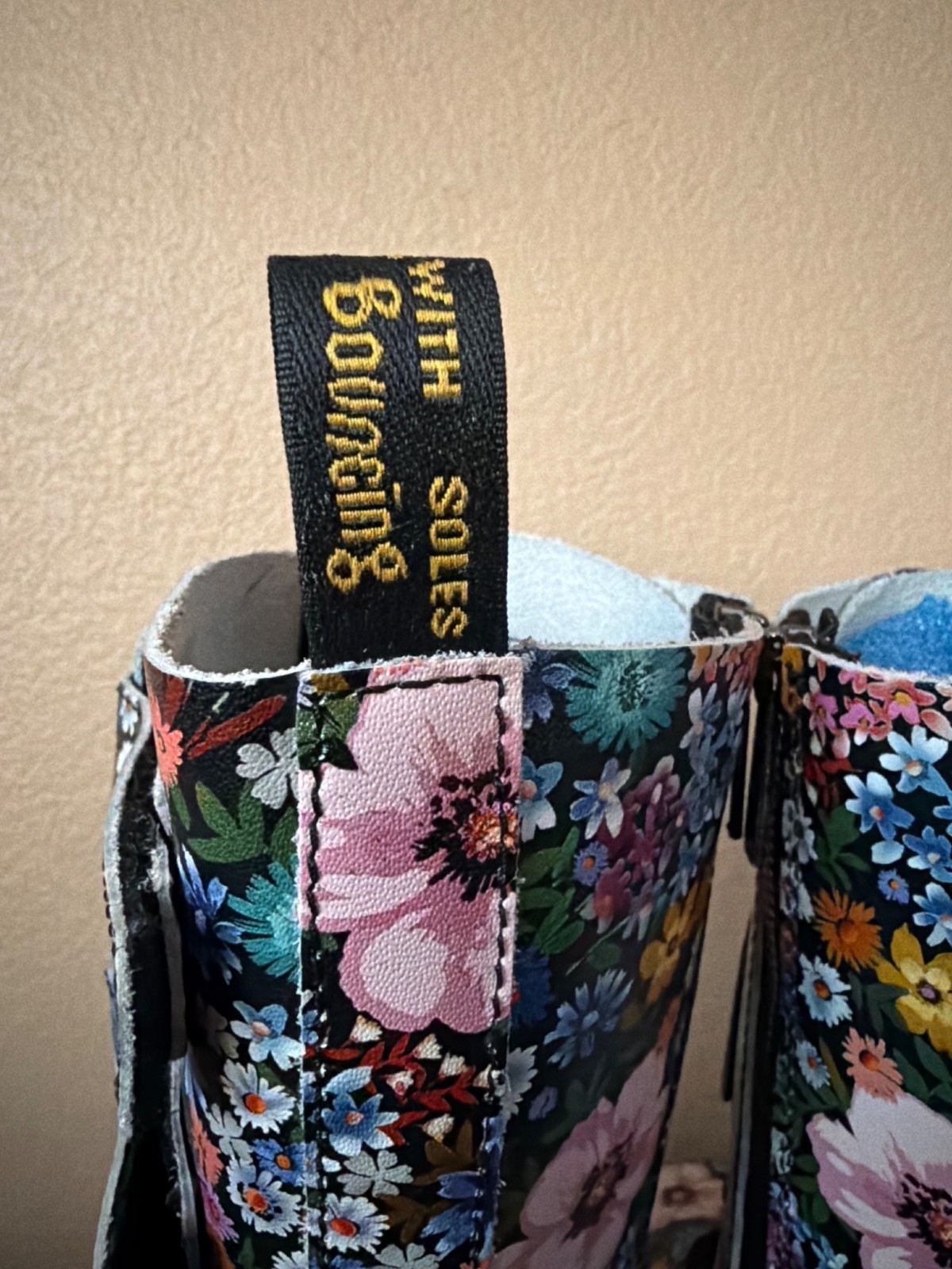Dr. Martens Jagger Wanderlust Floral Leather Platform Boots Women’s US 10 No Box