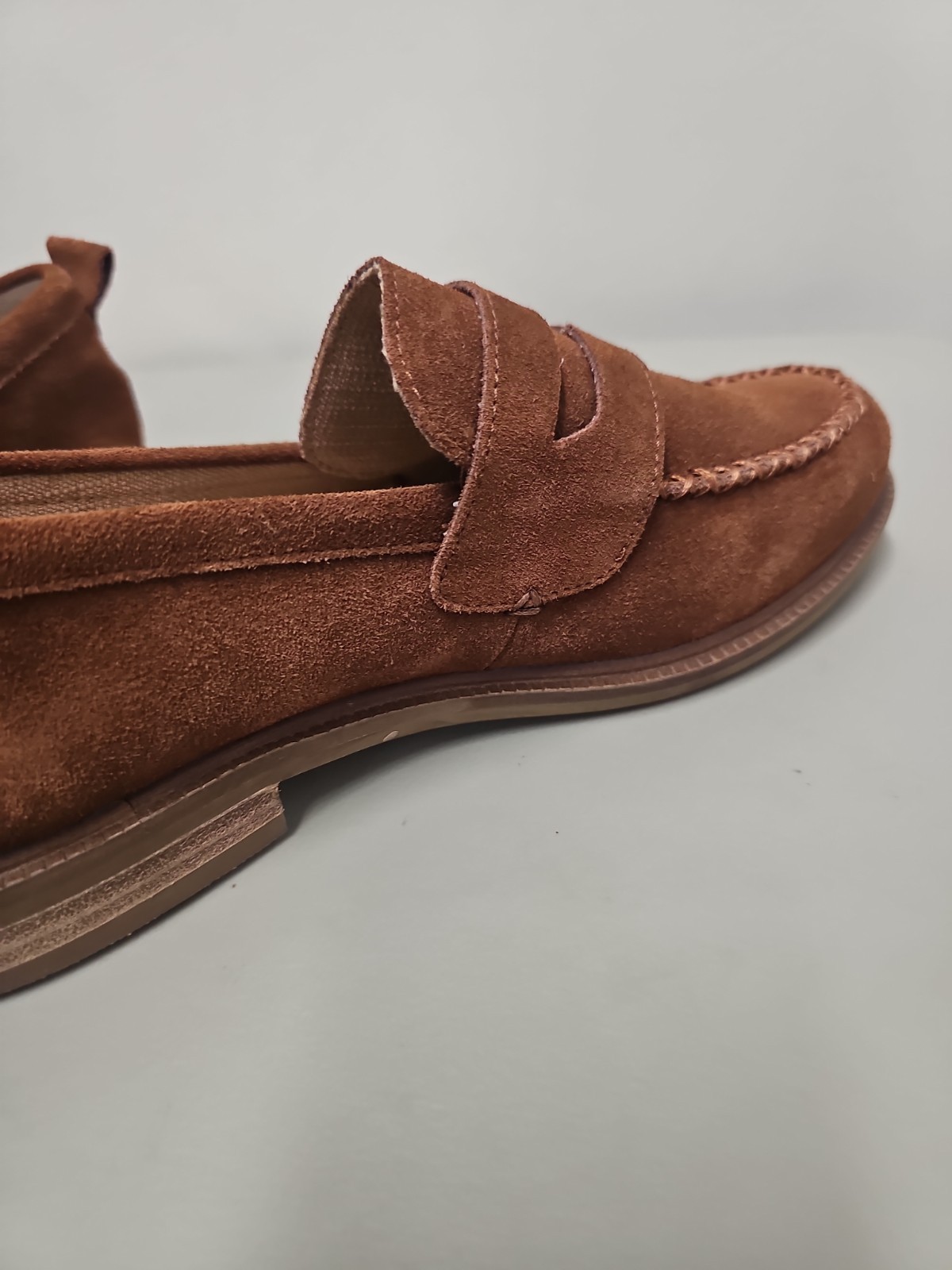 Kelsi Dagger Lens BROWN Suede Loafers size 10