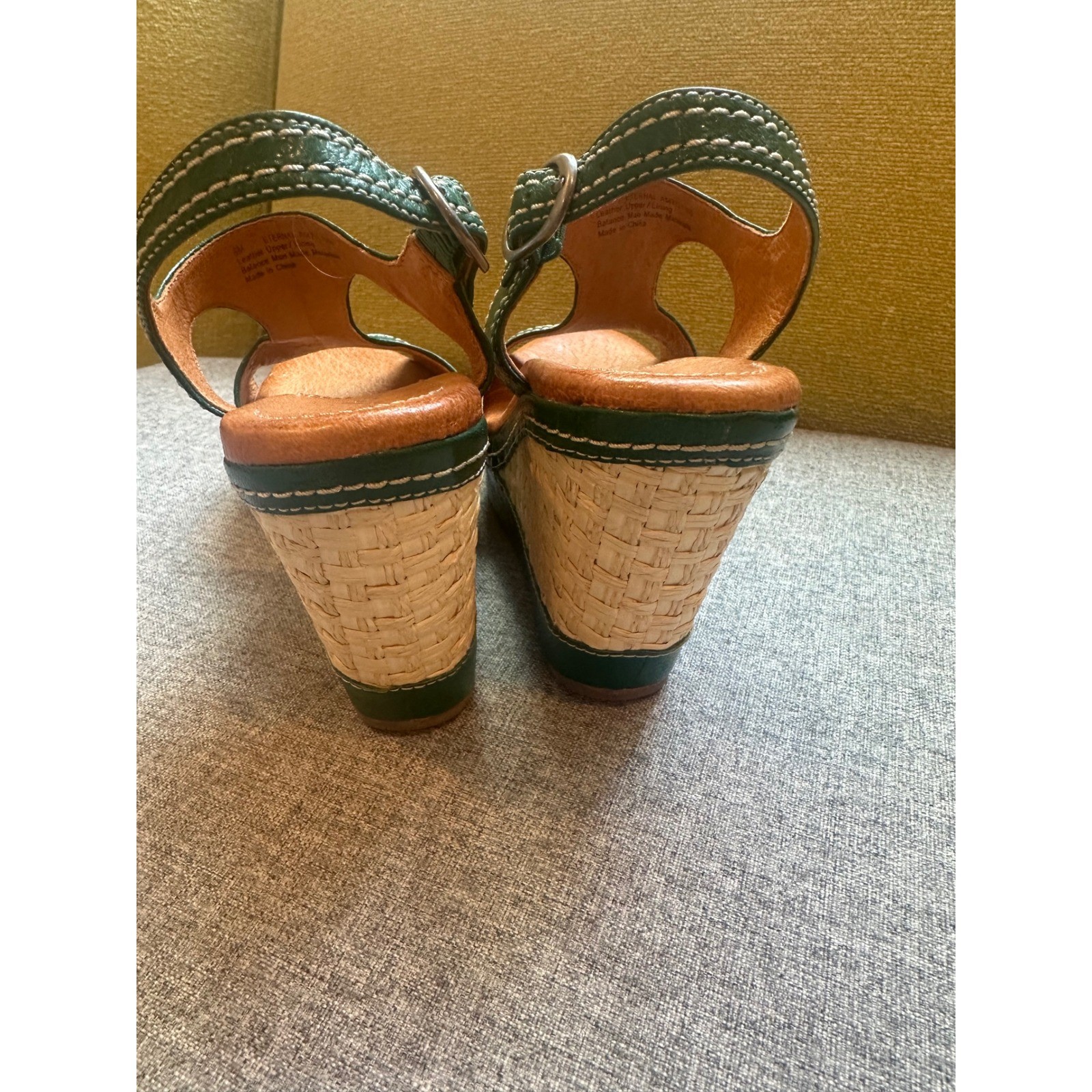 Naya Eternal Green Leather Woven Raffia Wedge Sandals Womens 6M A5277L1300