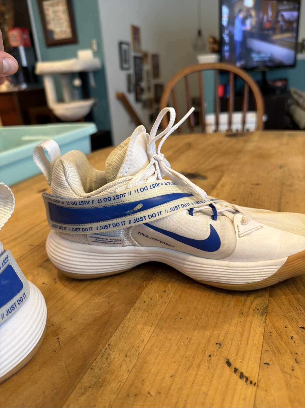 Nike React Hyperset Womens Shoes Sz 6.5 White Blue Volleybal Athletic CI2955-140