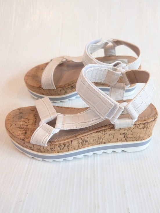 STEVEN NEW YORK Mimich Women’s White Strappy Cork Platform Sandals Size 7.5