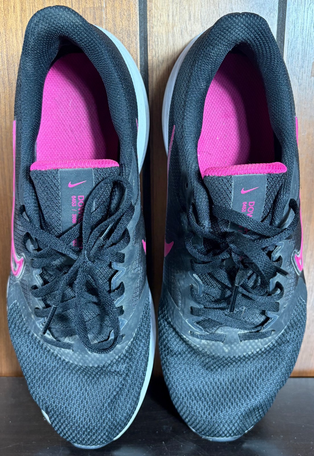 Nike Downshifter 11 Black Laser Fuchsia Womens Running Shoes Sz 11 – EUC