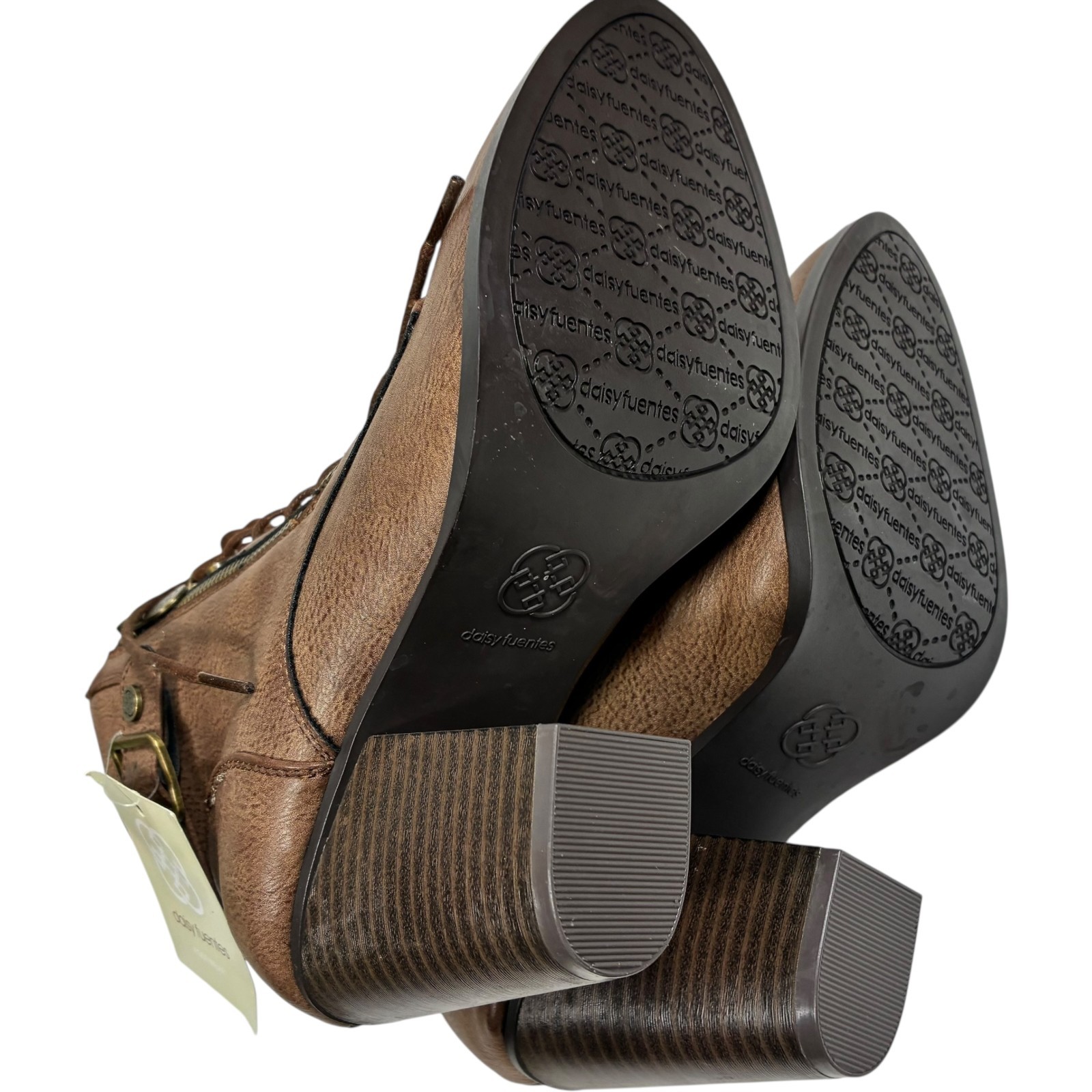 Daisy Fuentes Calida Brown PU 3.5in Block Heel Zip Ankle Booties womens size 9W