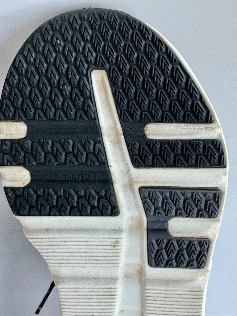 On Cloud Cloud Runner 2 Eclipse Black Running Shoes US Womens 7 Sneakers