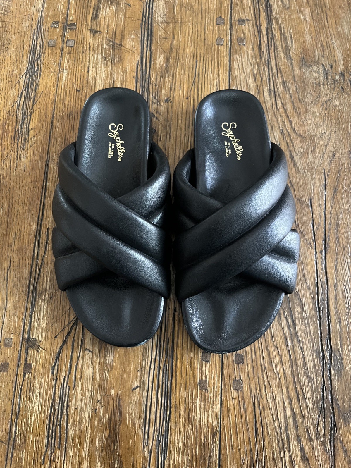SEYCHELLES New Black Low Key Glow Up Black Leather Sandals Slides Women’s 9