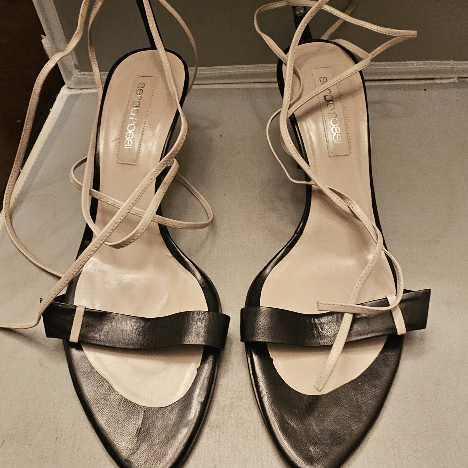Sergio Rossi Womens Leather Gladiator Straps 3″ Heels Tan Black Size 41 Italy