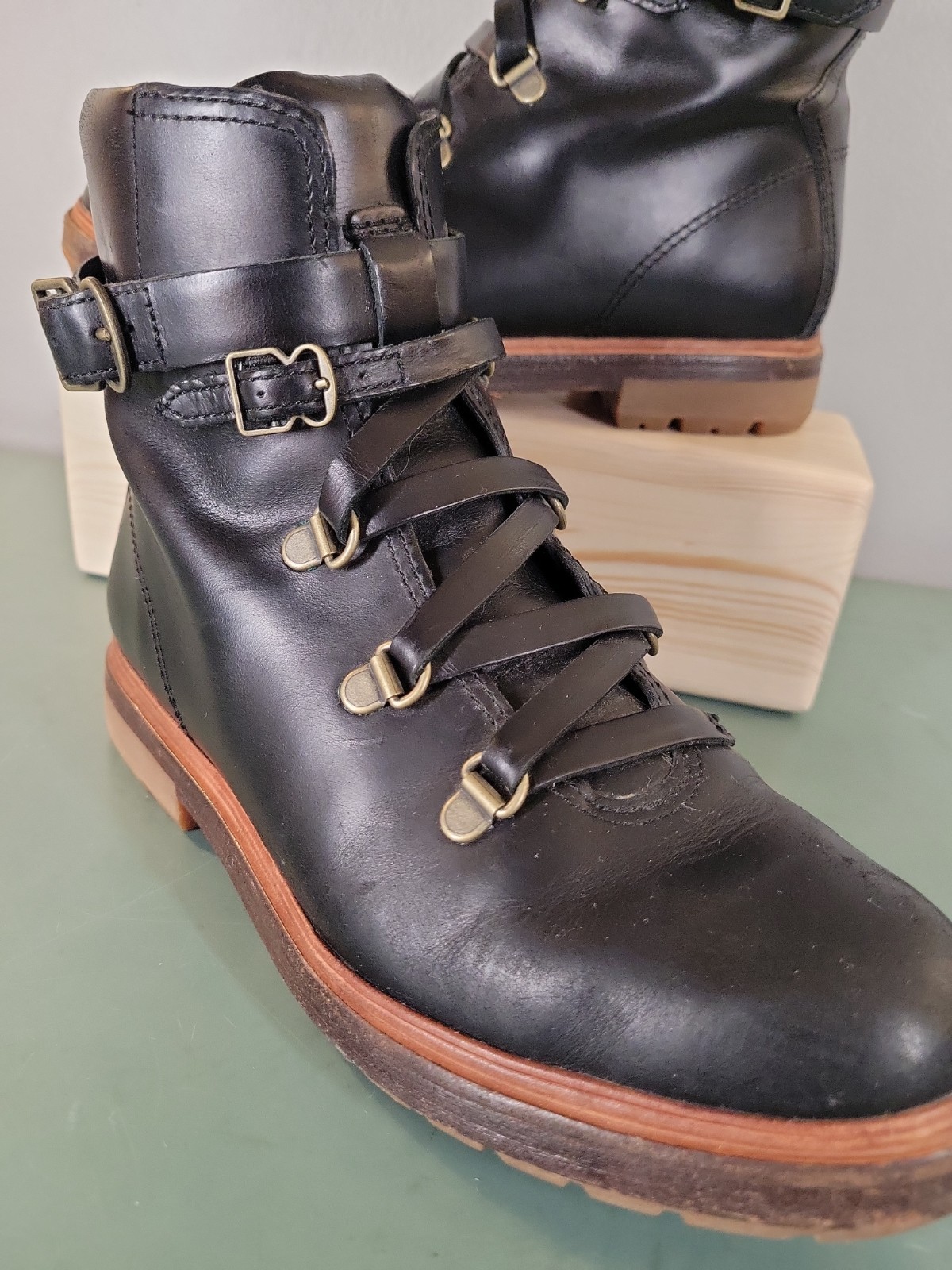 Timberland Boot Company Riley Flair Hiker Boot Black Leather Womens Size 6
