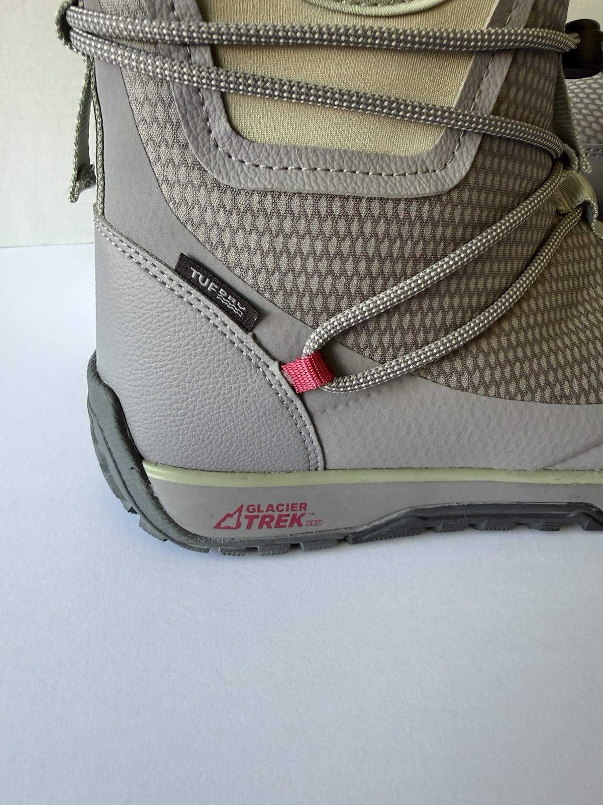XTRATUF ABD Ice Nylon Aiwin -100 Ankle Boots Insulated Boots Women’s Size 8 New