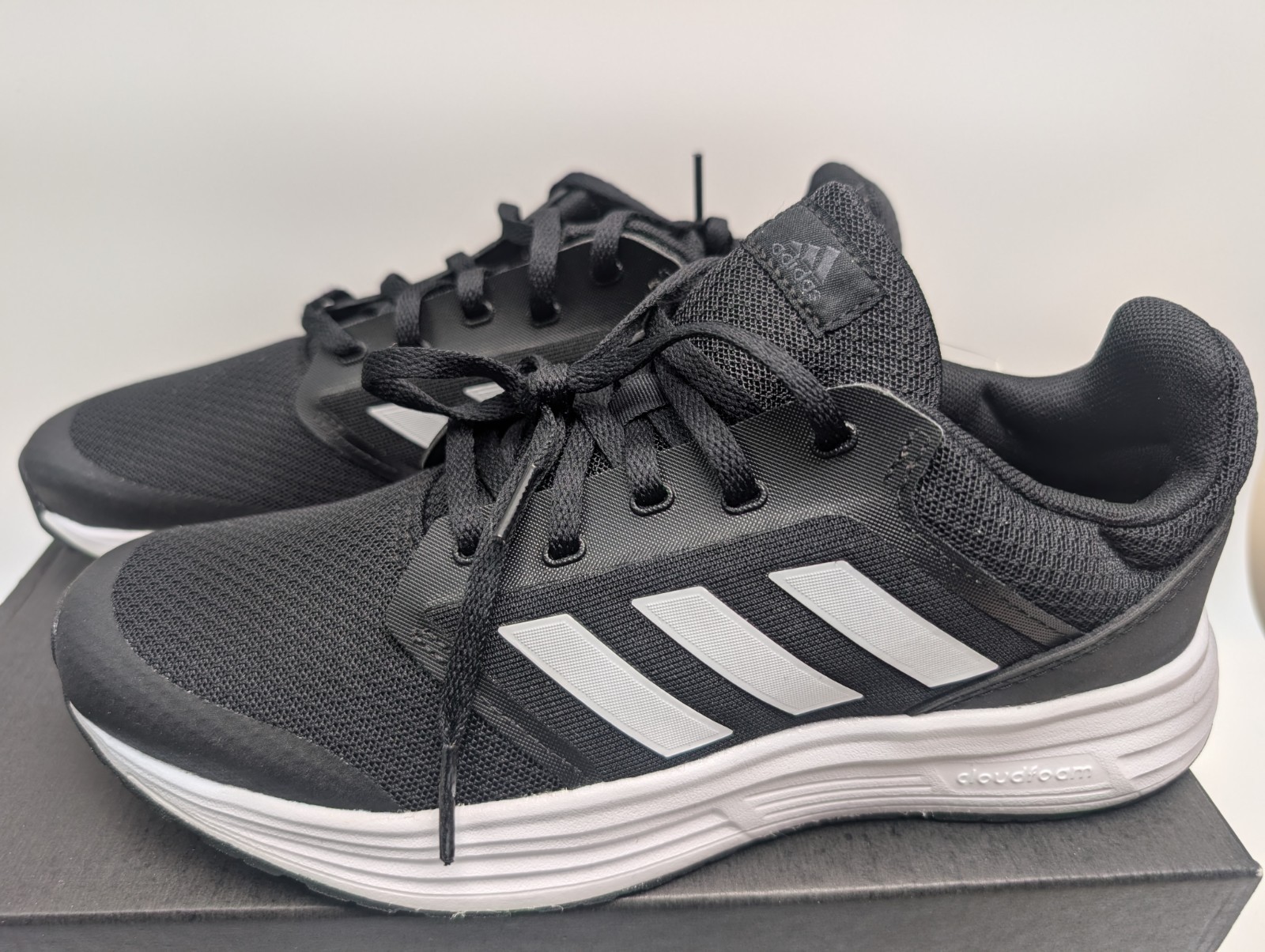 adidas Galaxy 5 Black White (Women’s) FW6125