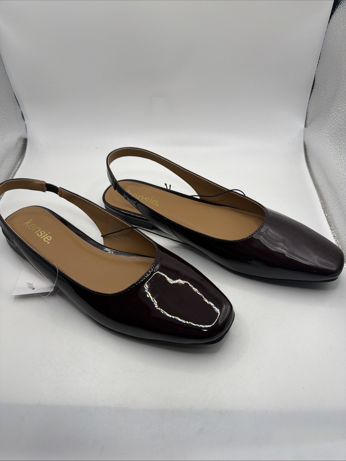 Kensie Felice Women’s Red Leather Slingback Square Toe Dress Shoes. Size 7. New