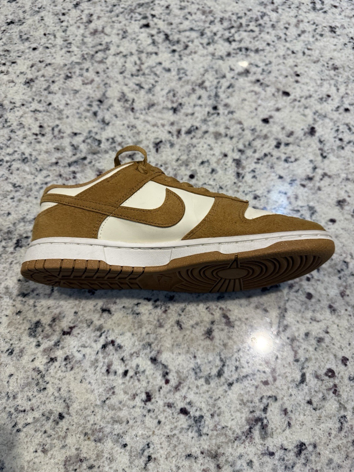 Nike Dunk Next Nature Low Flax Brown/White Low Top Lace-Up Sneakers HJ7673-100