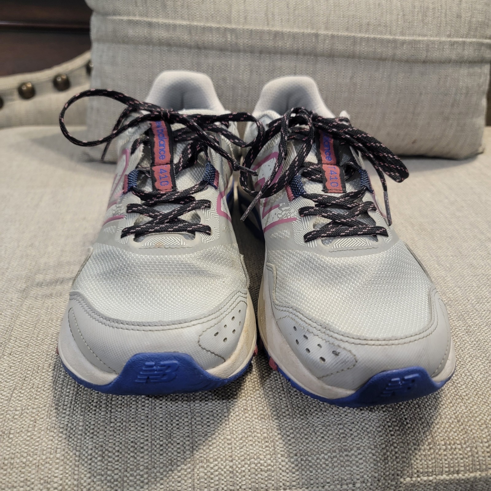 New Balance Trail Running Hiking Shoes T410 V8 Pink Grey Women’s 10 Men’s 8.5