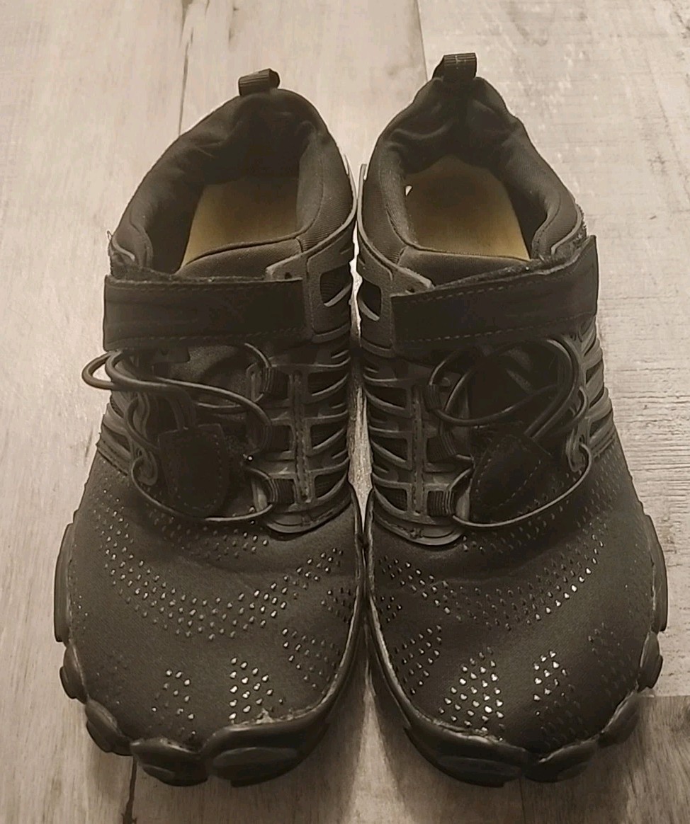 Joomra MINIMALIST Black Synthetic/Textile Running Shoes, Womens (40) 9.5 Mens 8