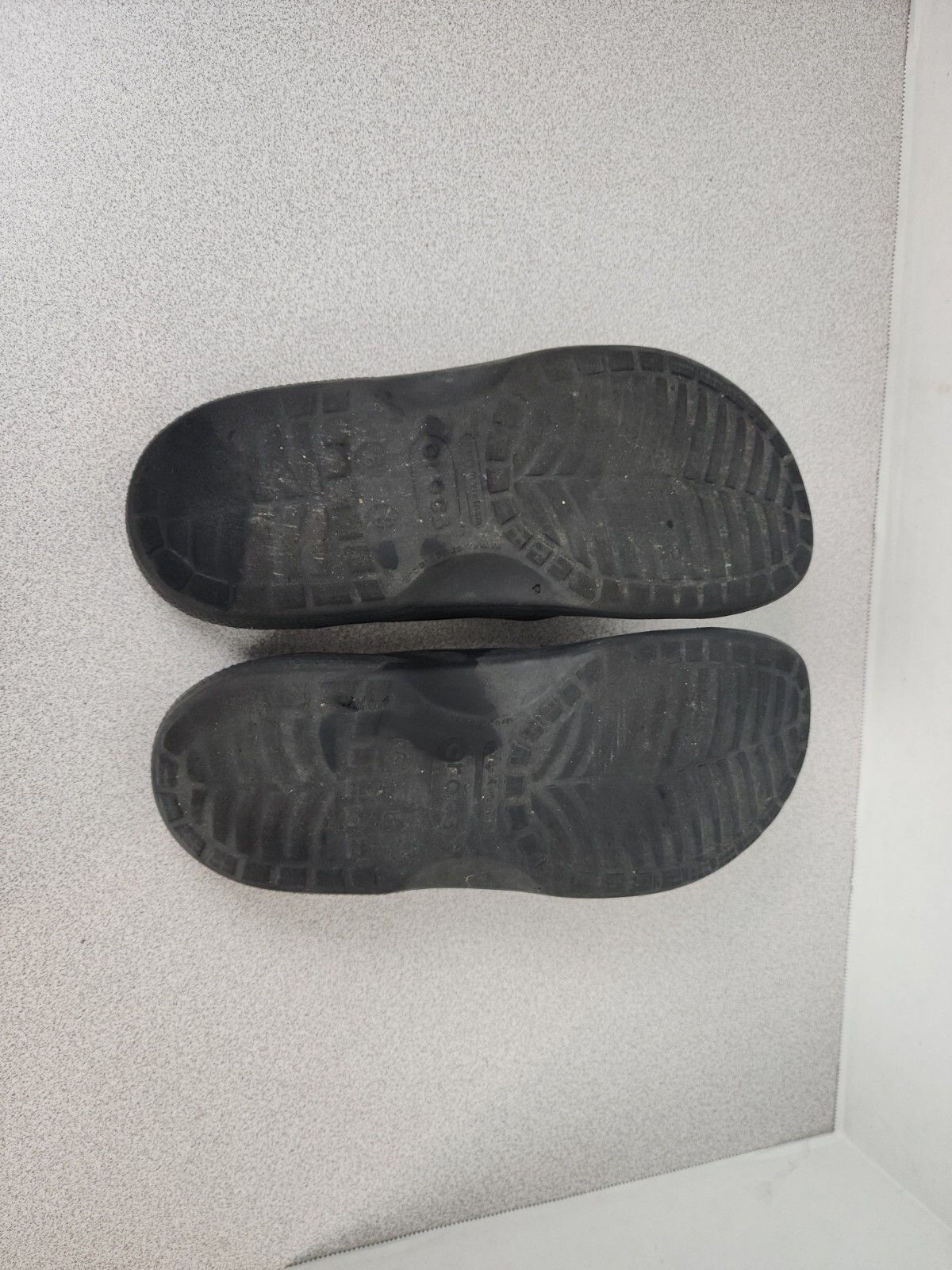 Crocs Baya Flip Black Sandals Flip Flop Comfortable Light Weight Womens 6 Mens 8
