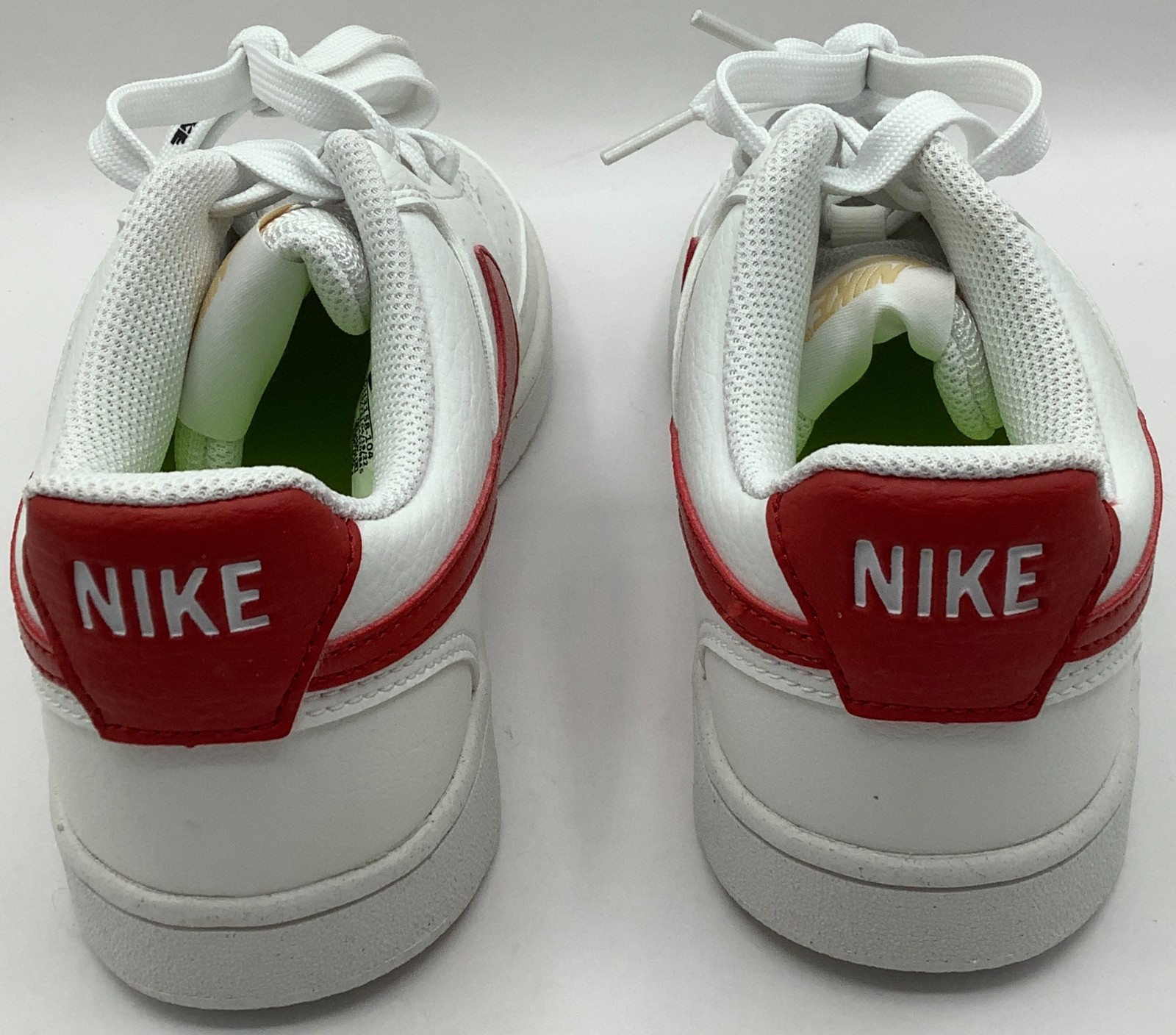 Nike Women’s Size 6.5 Court Vision Low Sneakers DH3158-104