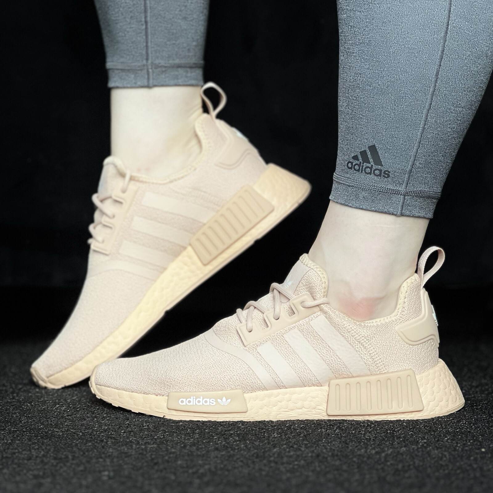 Adidas NMD R1 Women’s Sneakers Running Shoe Athletic #963