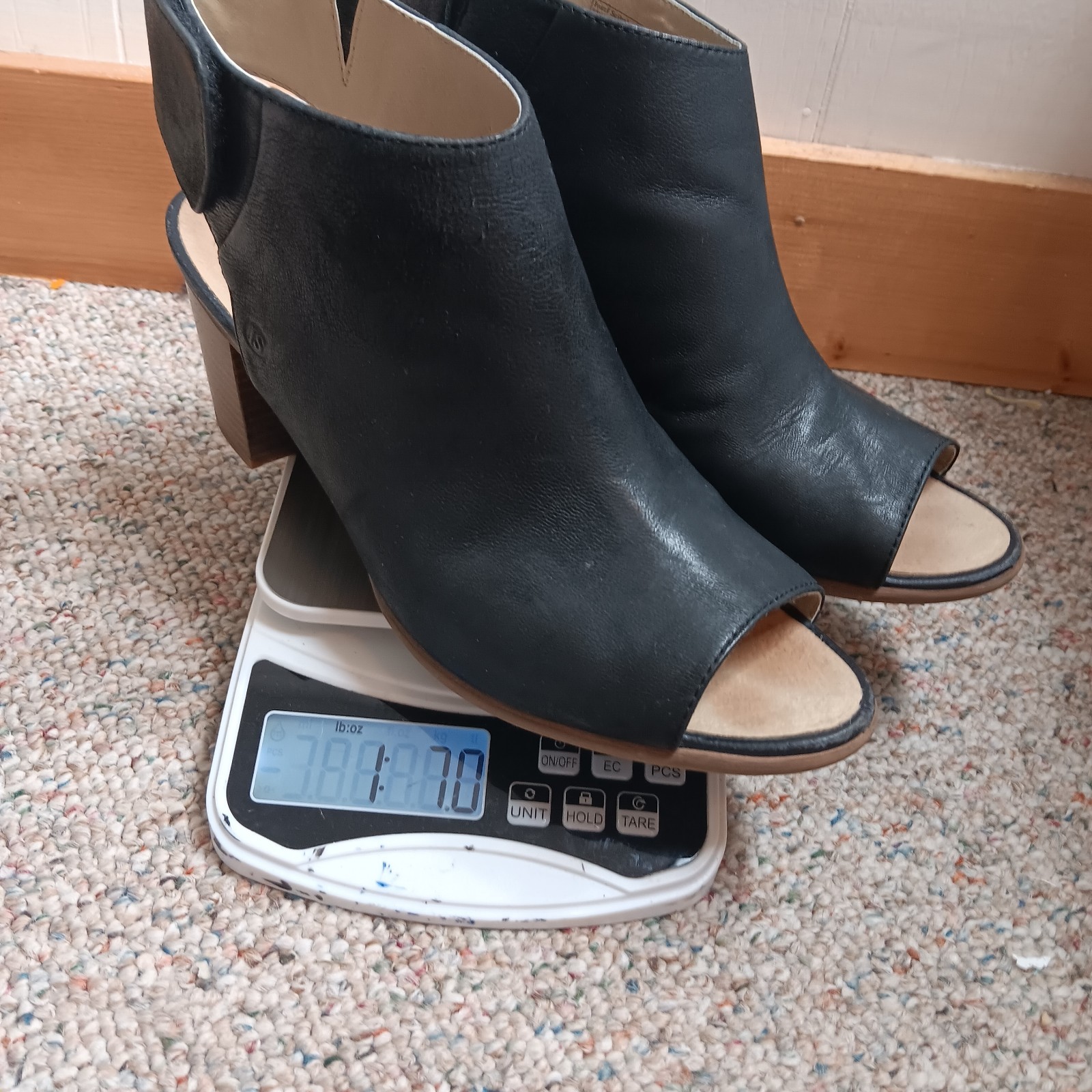 NWOB Josef Seibel Bonnie 09 Peep-Toe Bootie US 11 Black Leather Fashion Comfort