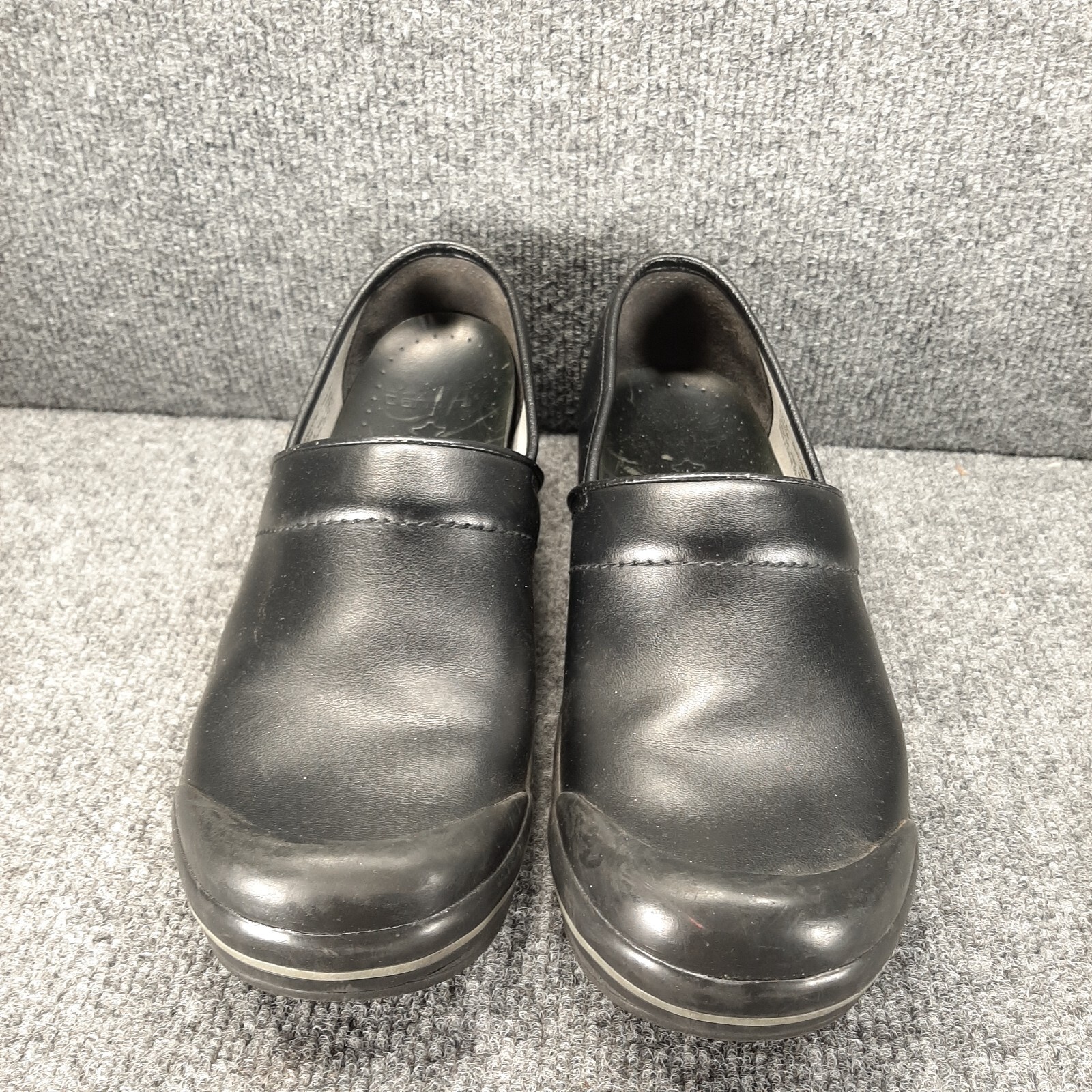 Dansko Volley Clogs Black Leather Slip On Shoes Women’s Size US 10-10.5 EU 41