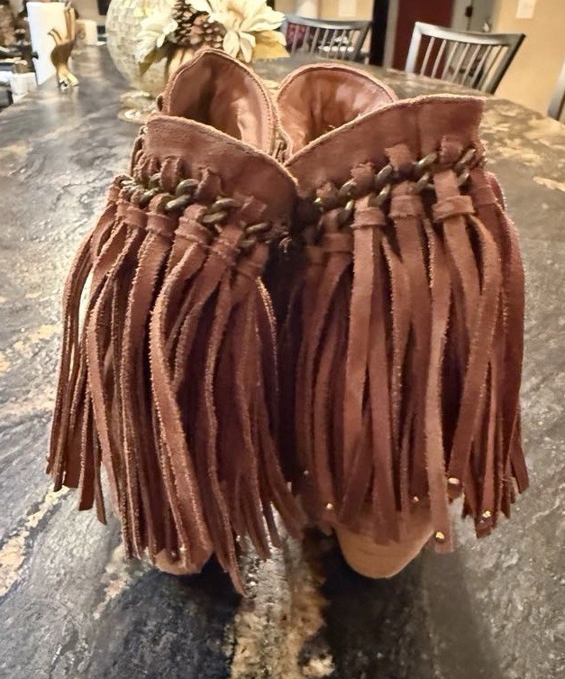 Not Rated Alonzo Fringe Western Booties Brown Suede Ankle Side Zip Womens Sz 8.5