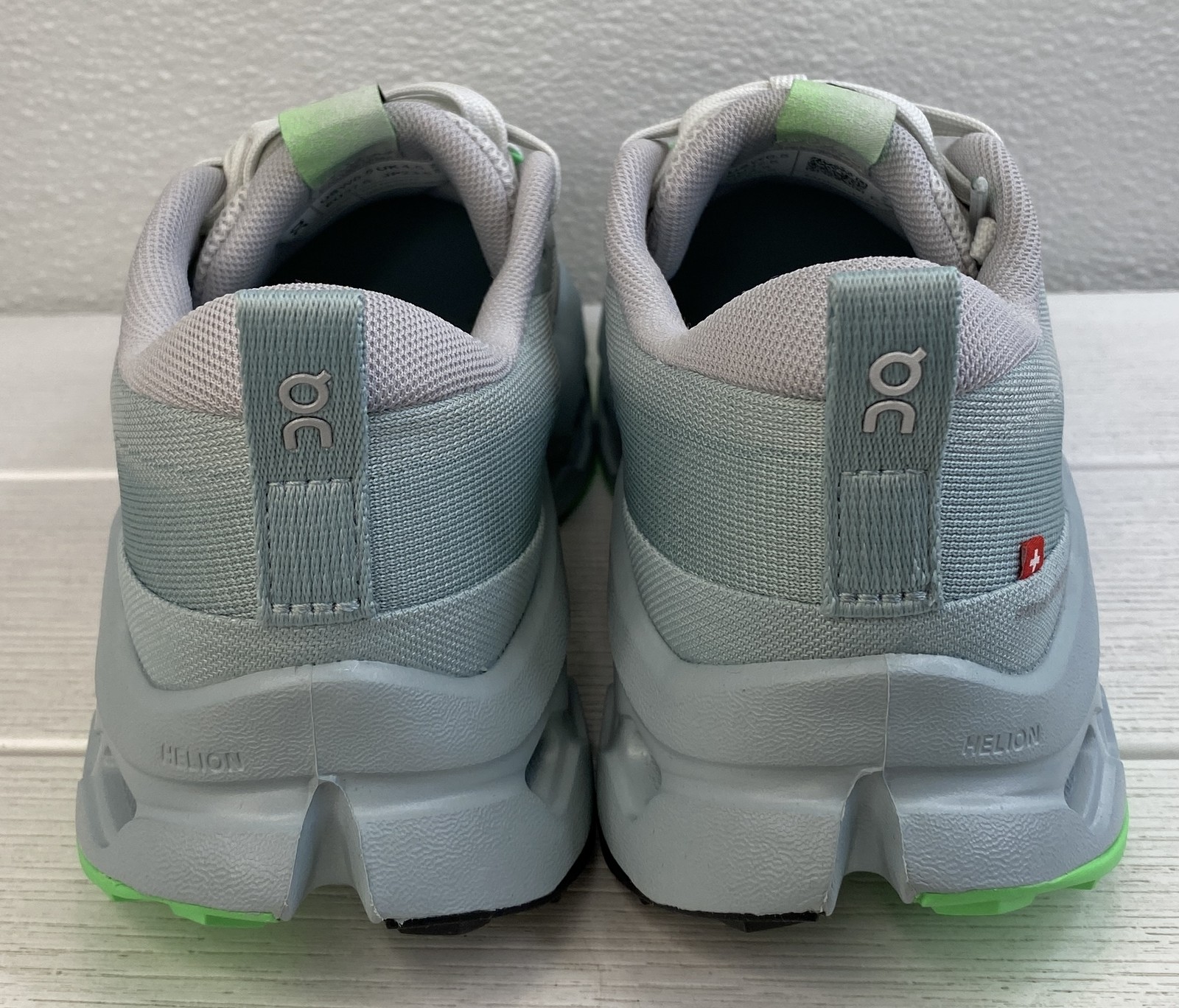 On Cloudsurfer Trail 2 Women’s 6.5 Chalk/Gardenia Max Cushioned Running Sneakers