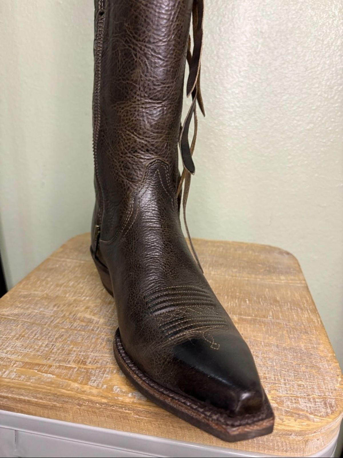 Ariat Tallulah Leather Tall Western Boots – Dark Brown Tassel Detail – Size 6