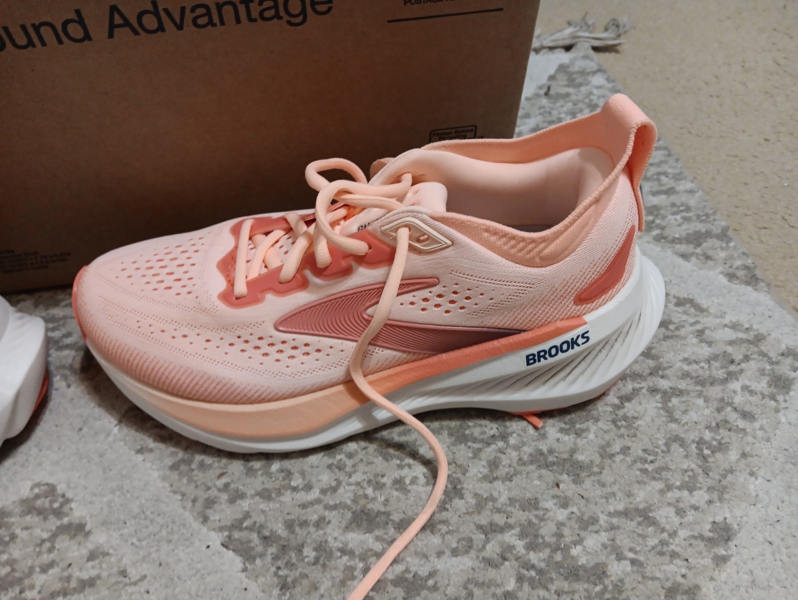 Brooks Glycerin 23 Running Shoes Coral Peach Woman’s Size 7.5 B MEDI 1204651B822