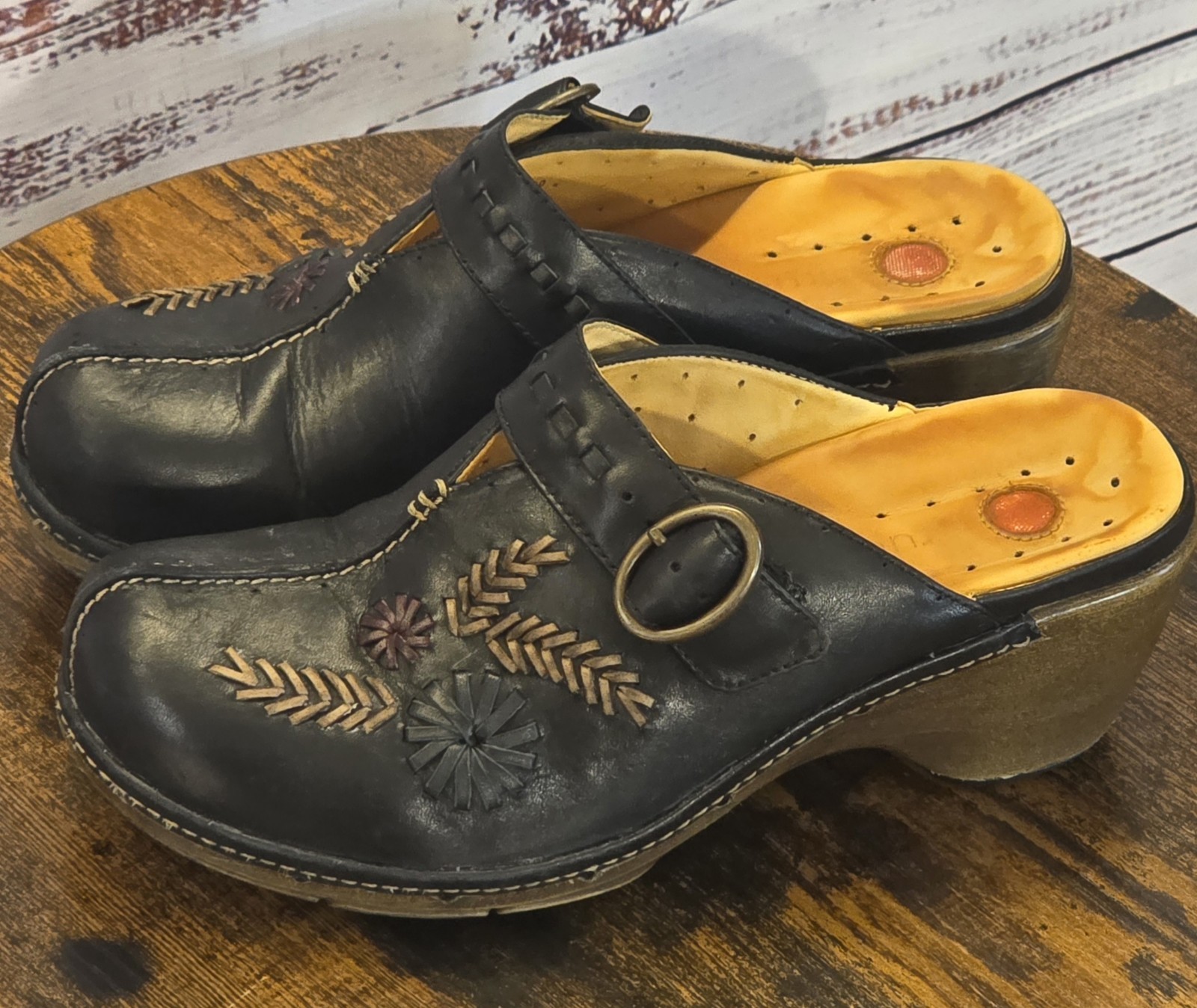 Clarks Structured Leather Mule Clogs Black Floral Embroidery Bohemian Retro 7M