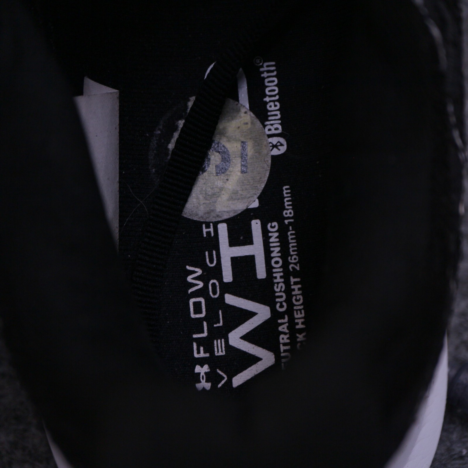 Under Armour Flow Velociti Wind 2 Women’s Size 9 3024911-003 Black Running Shoes