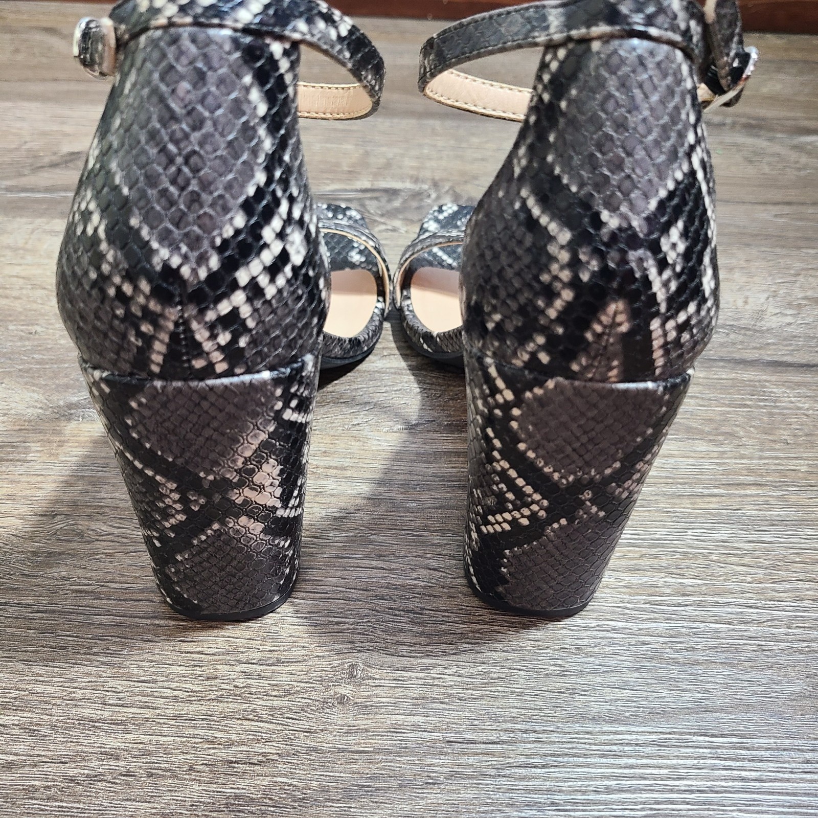 A New Day Faux Snake Skin Black & White Open Toe Ankle Strap Block Heel SIZE 8.5