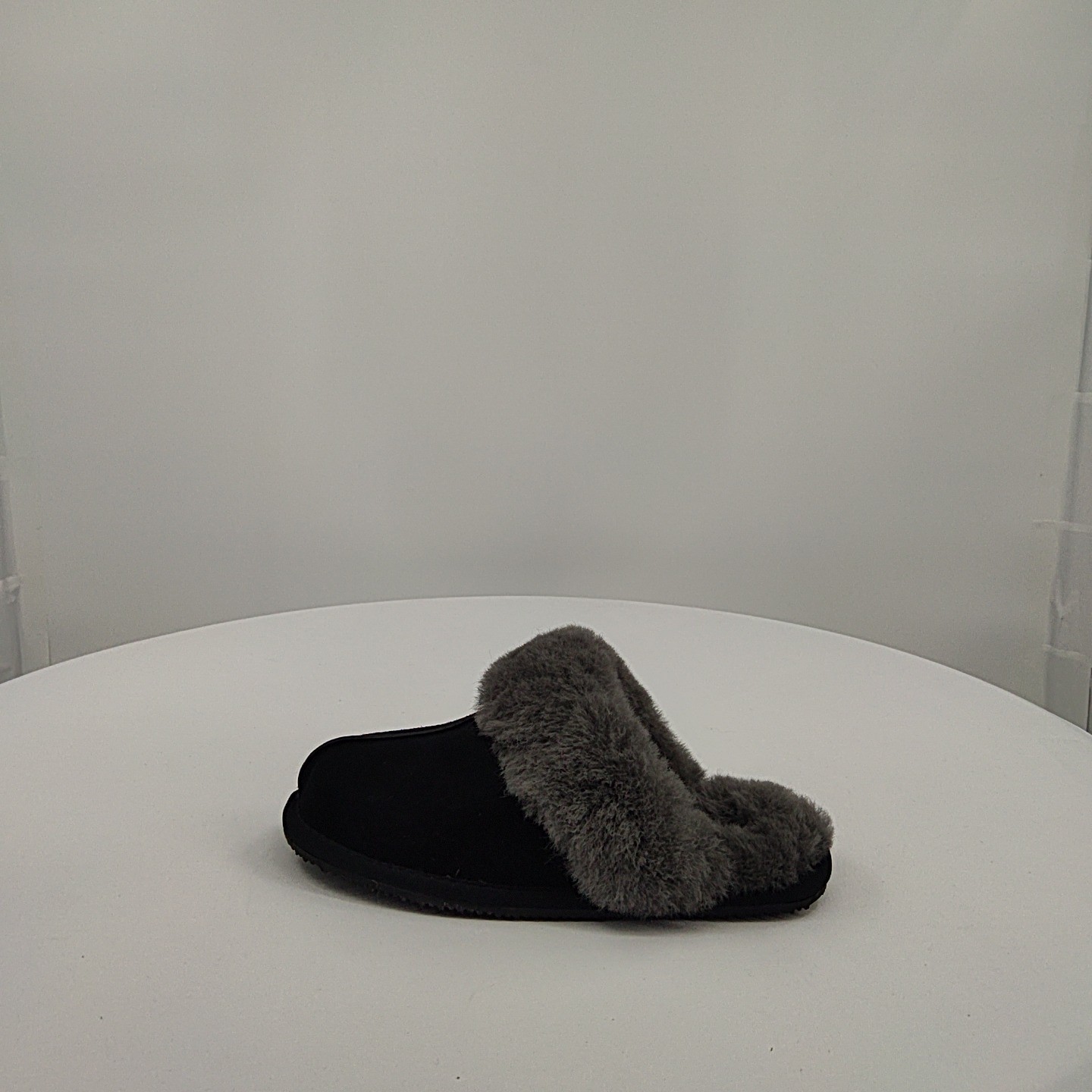 Quince Women Australian Shearling Scuff Slipper Black Shoes 7