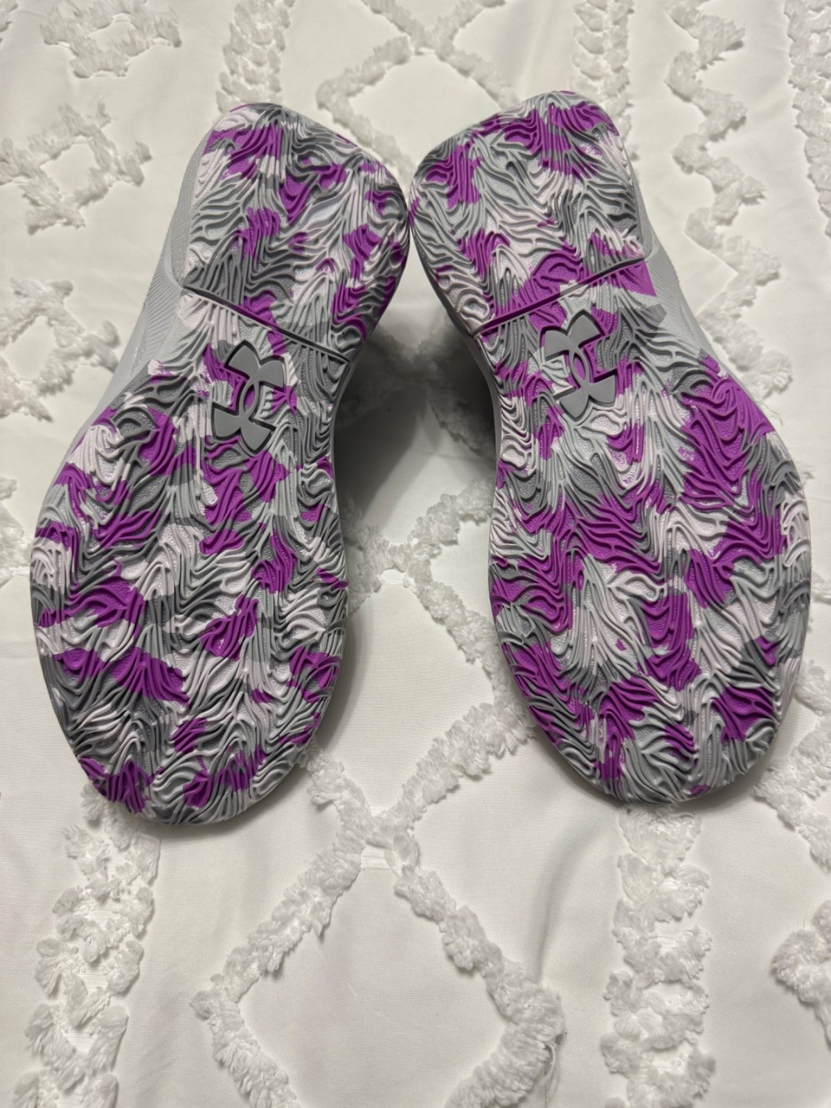 Women’s Sneakers- New without the box. Mint condition. Smoke free home.