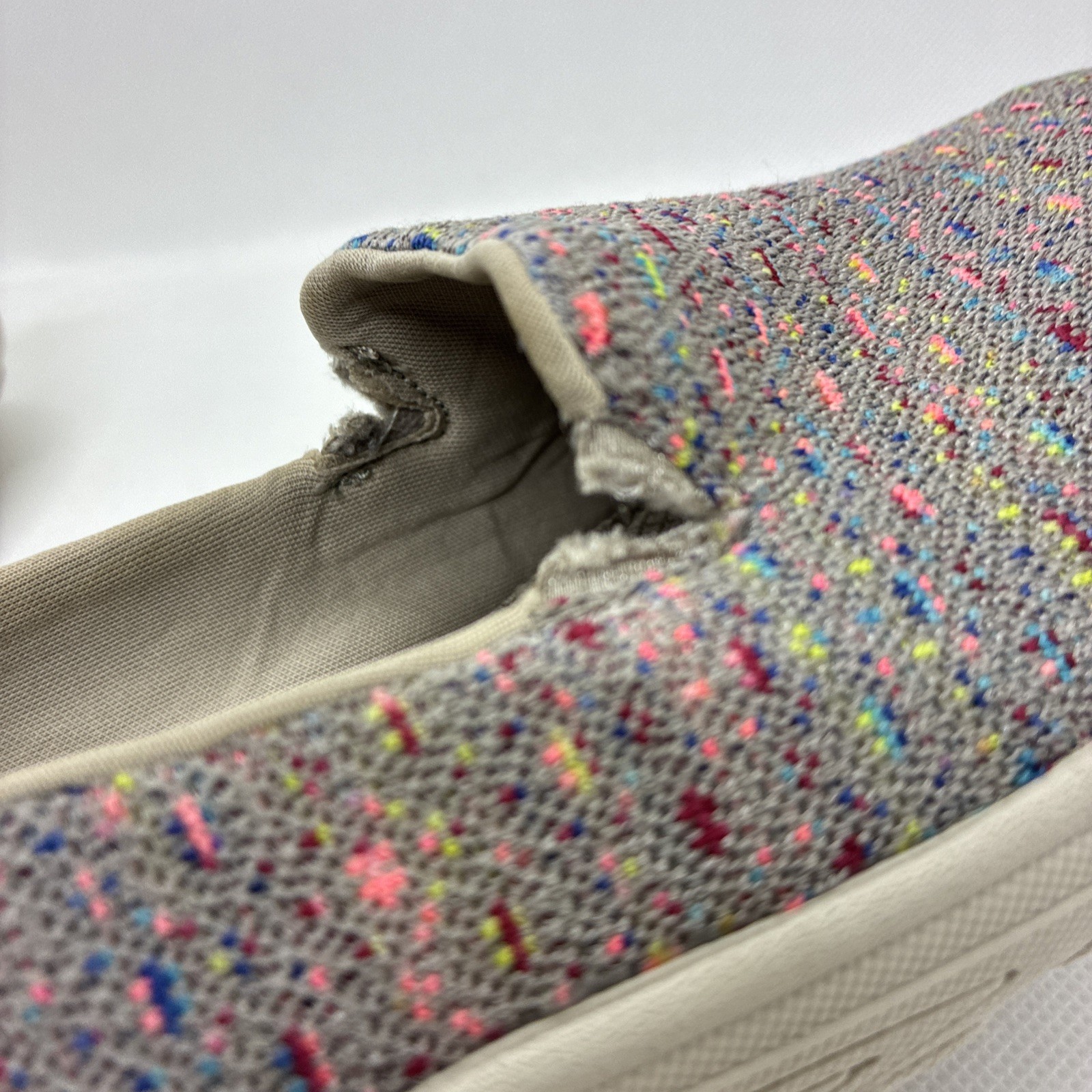 Skechers Slip on Casual Comfort Raggae Fest Wicker Sz 6 Beach Weekend Travel