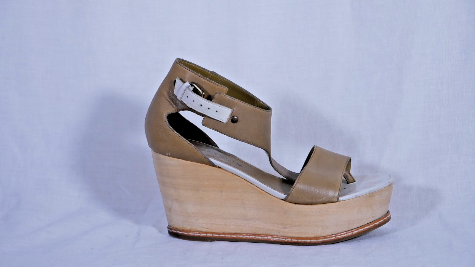 Derek Lam Wedge Sandals Open Toe Side Buckle Green Brown Leather Heel Size 37