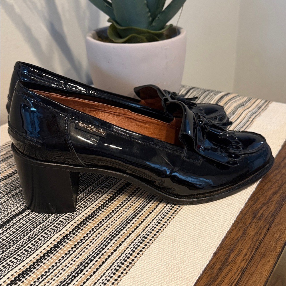 Russell & Bromley Midchester Ladies Black Leather Heeled Loafers Size EU 41 US 8