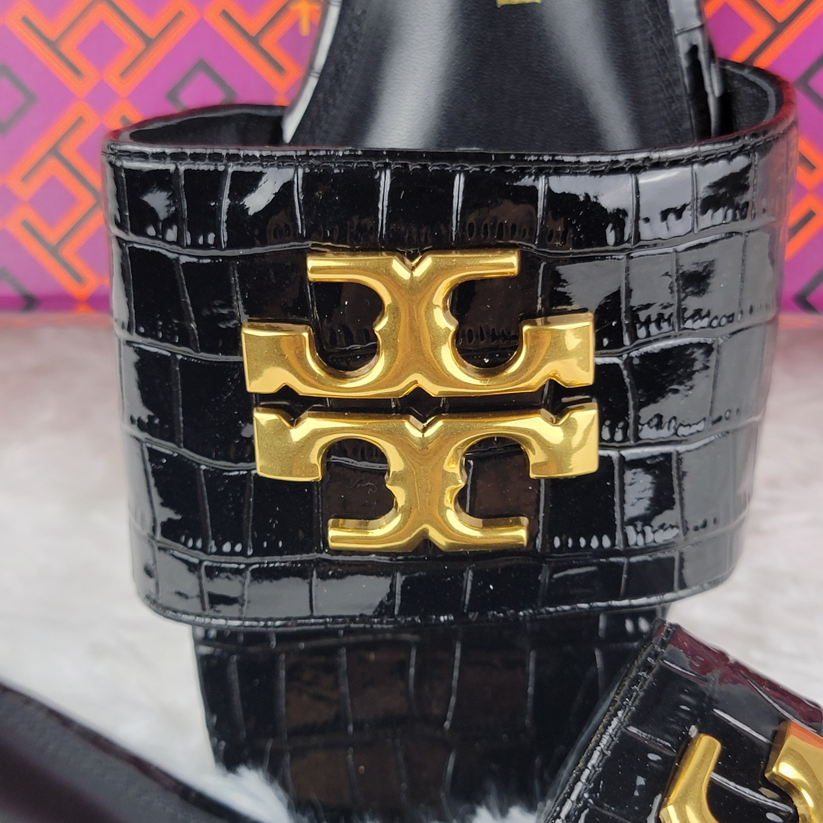 Tory Burch Eleanor Size 8 39 Sandals Black Leather Croc Gold Logo Slides New Box