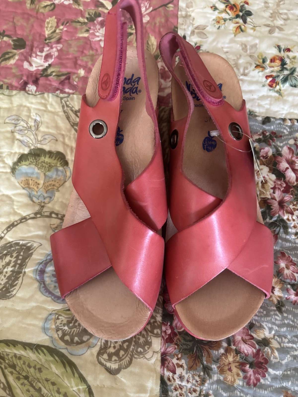 Wanda Panda “Martina” Wedges-NWOB-Size 37
