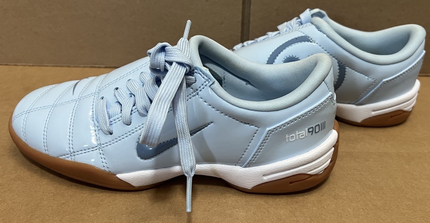 NEW Nike Total 90 III (3) Celestine Blue Gum Women’s Size 5 IB5666-401 Shoes