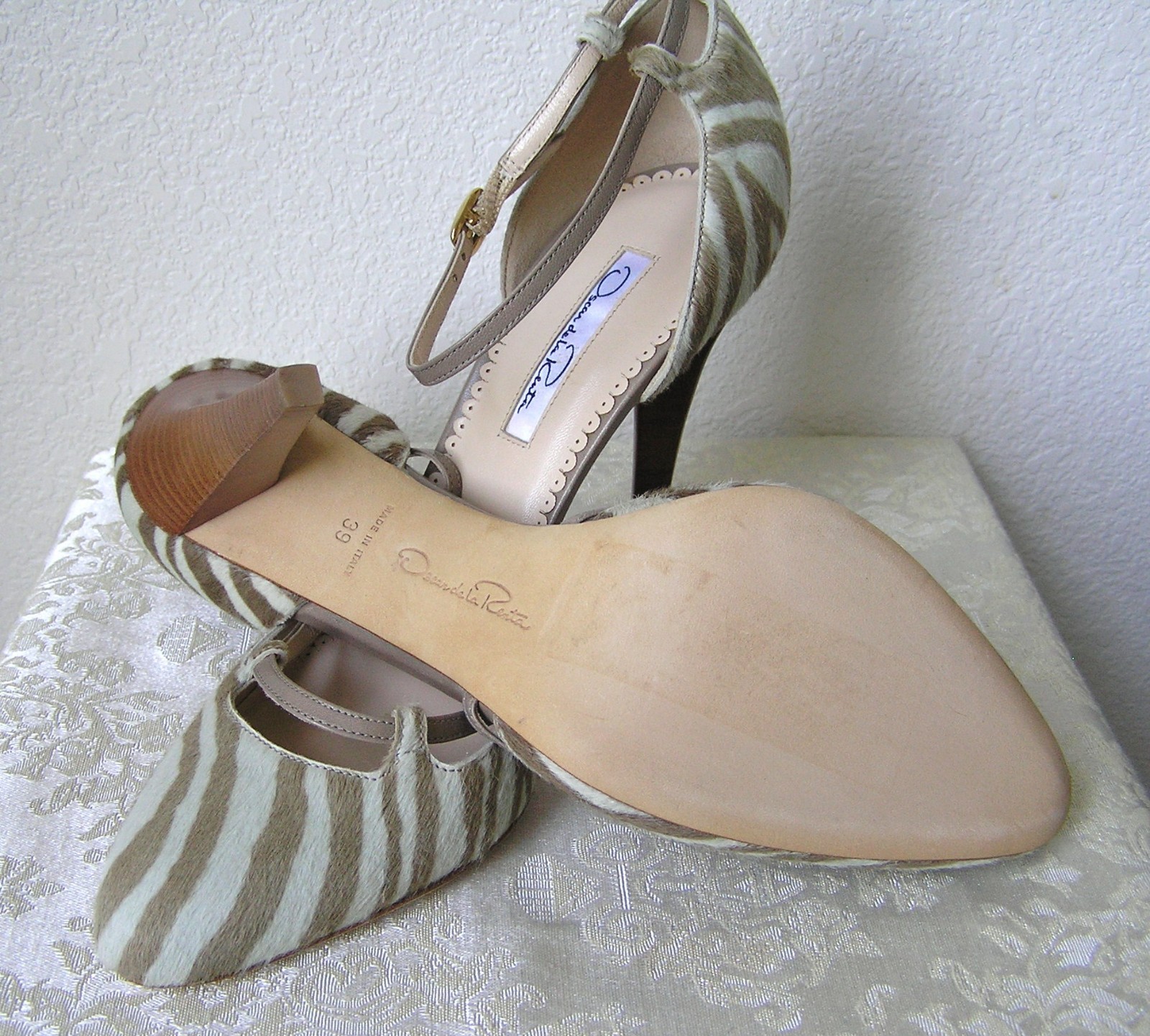 Oscar De La Renta – NEW D’Orsay Pump Heels Pony Hair 39 (=8.5M)