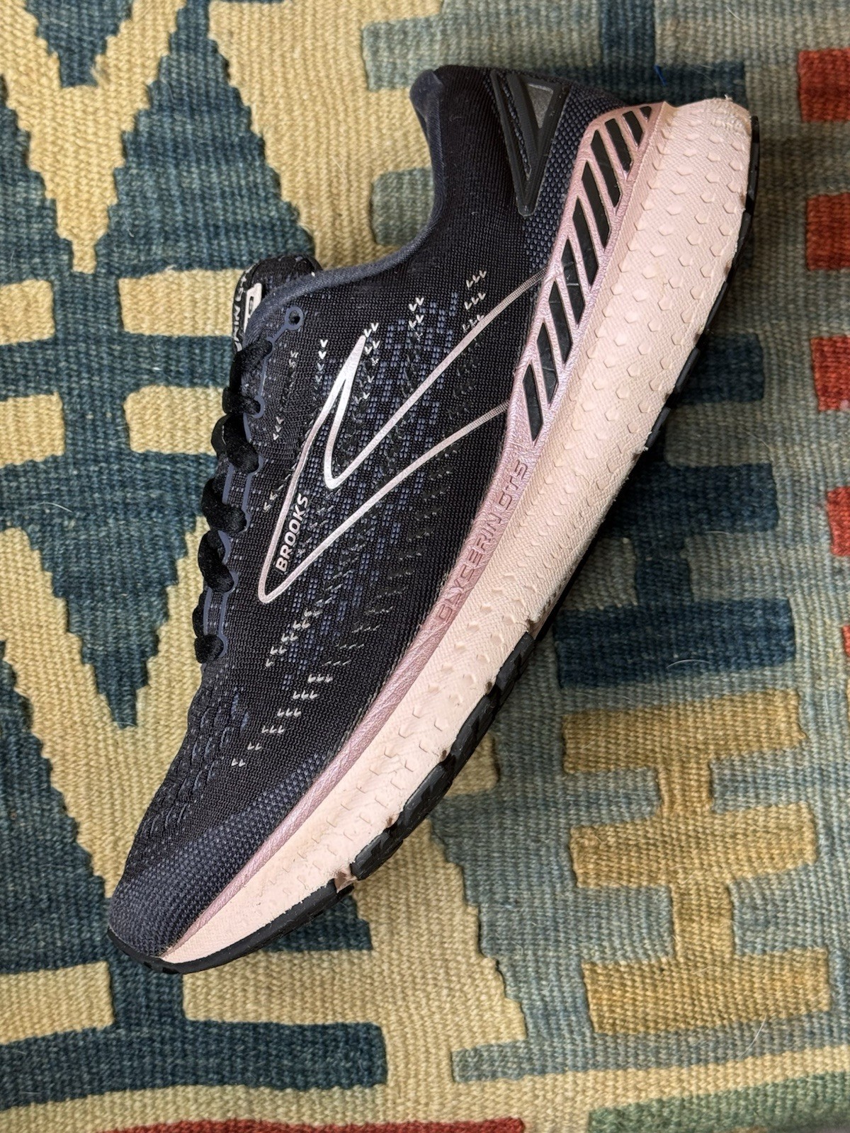 BROOKS Glycerin 19 Black Ombre Metallic Women’s Size 9 1203441B074 Running Shoes