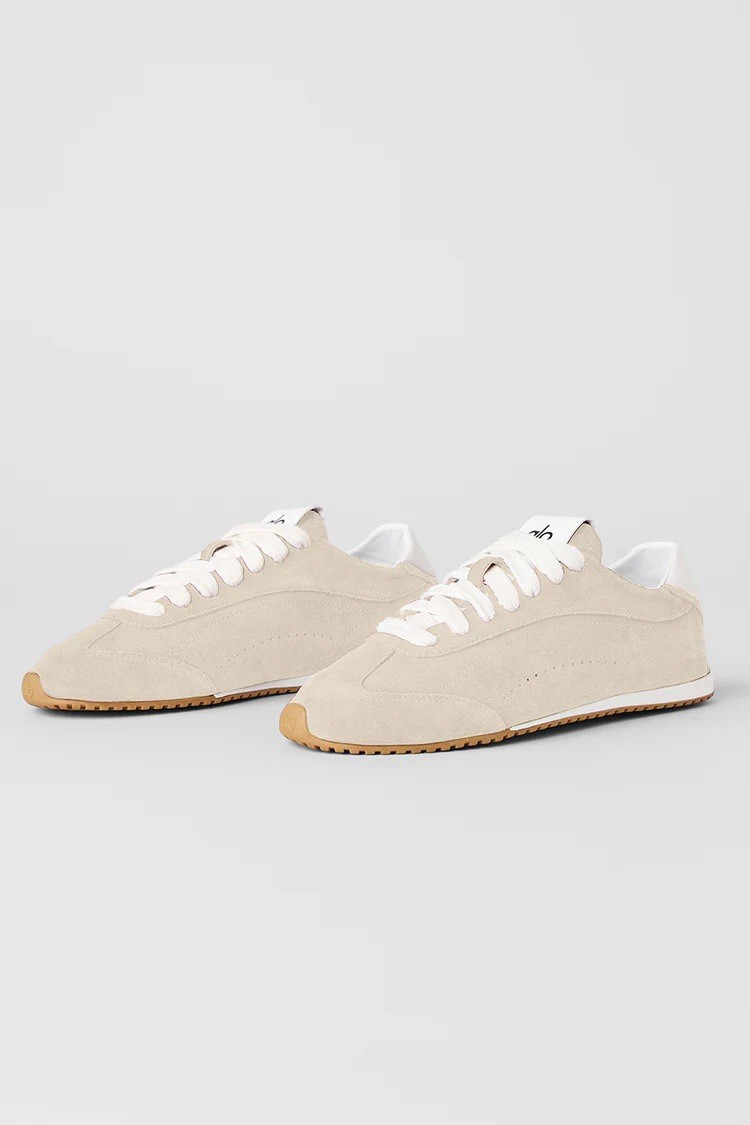 ALO Sunset Sneaker – NEW With Box – W 6.5 – Sandstone/White