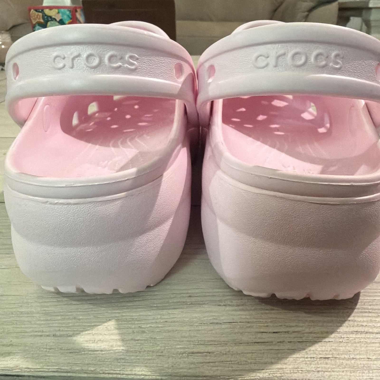 NEW Iconic Crocs Crush Platform Clogs Pearl Accent Comfort Light Pink Women’s 11