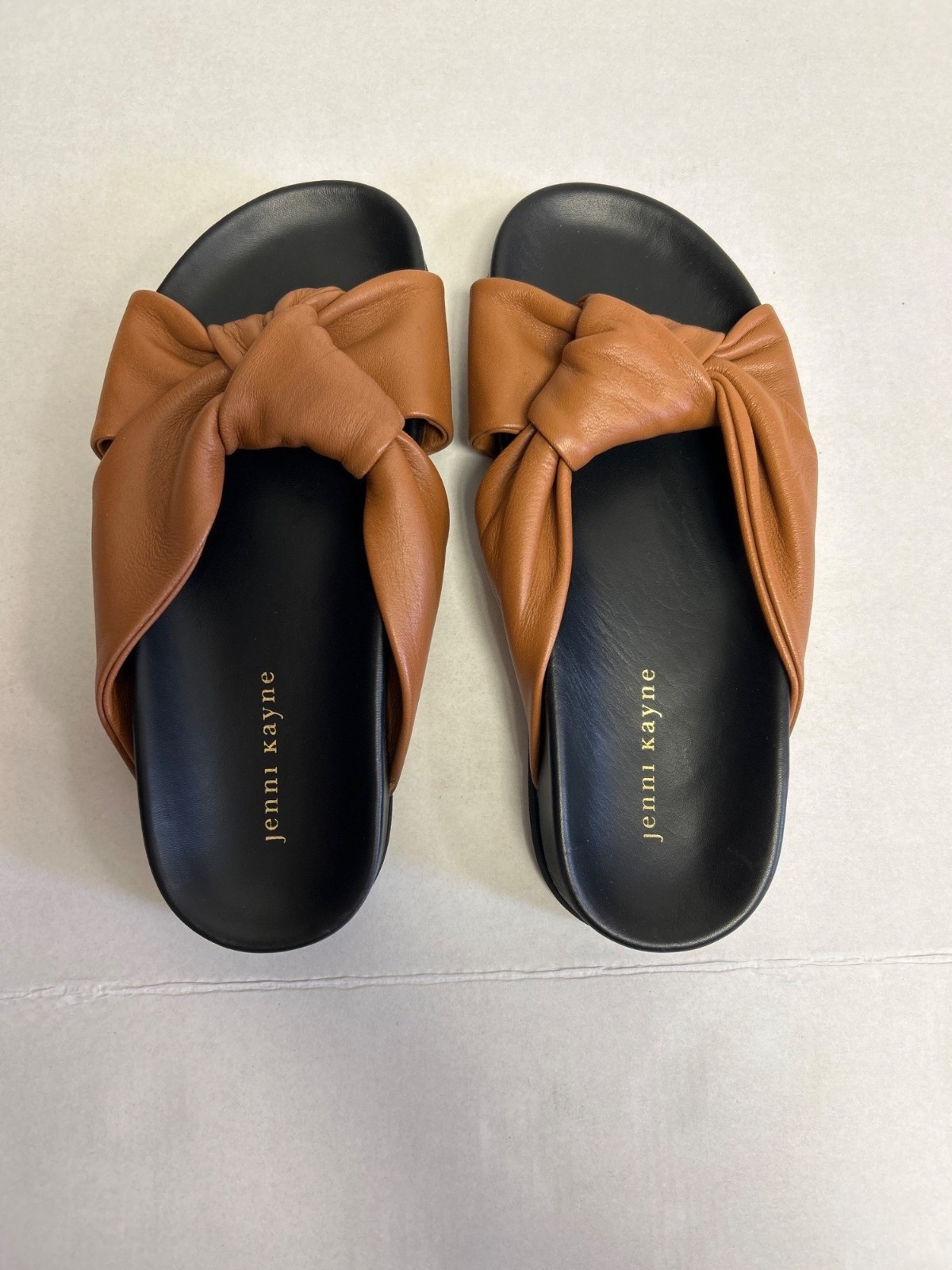 JENNI KAYNE Leather Knot Sandal Saddle Size 37 NWT