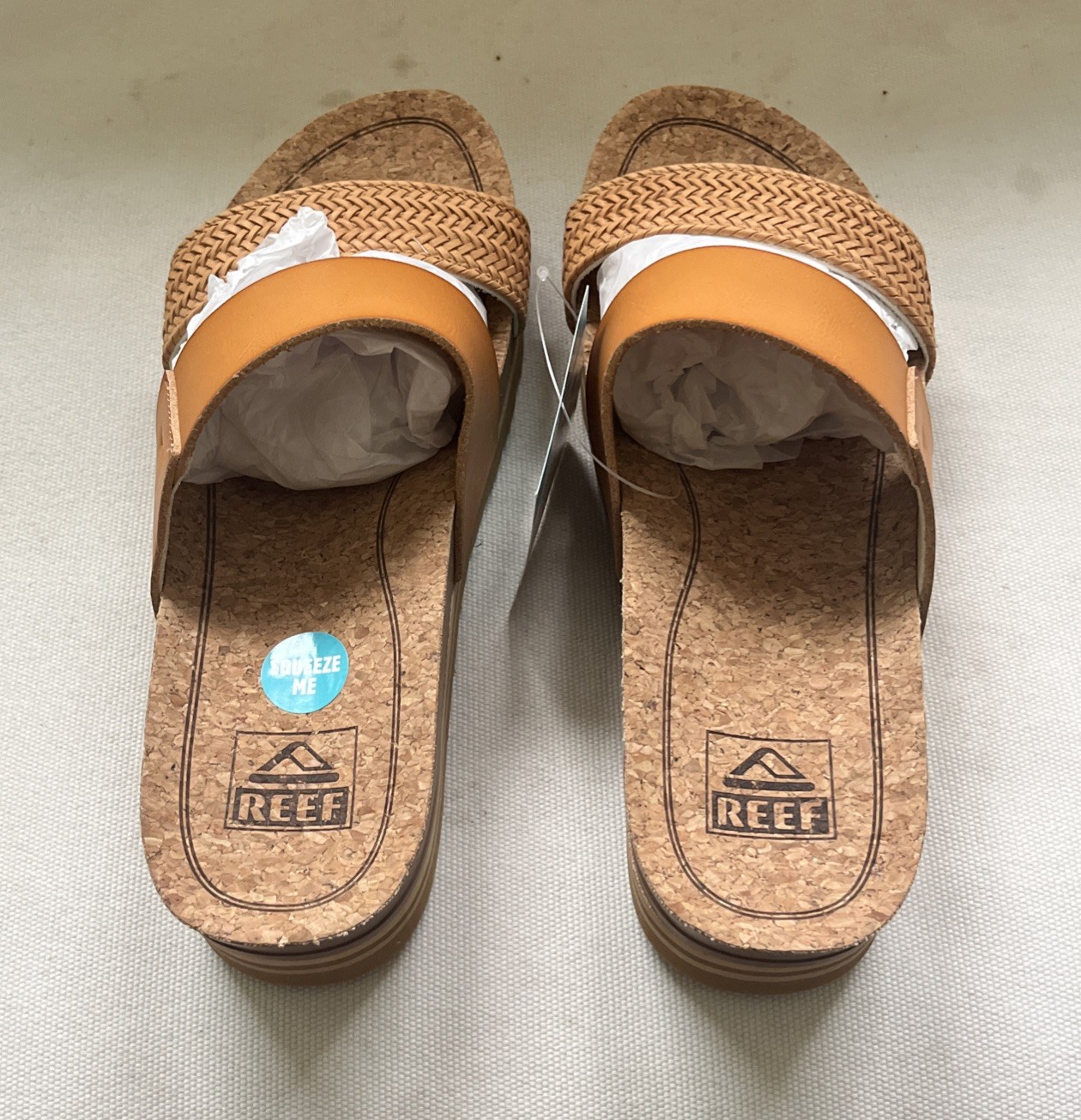 New Reef Sz 7.5 Camel Cushion Comfort Vista Hi Strap Sandals w/a Natural Braid