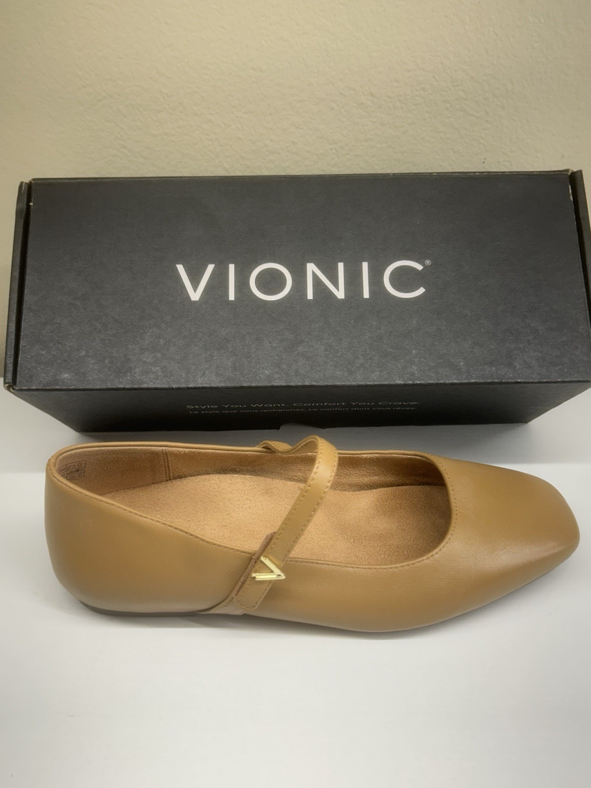 Vionic Alameda Camel Tan Leather Size 8 Used