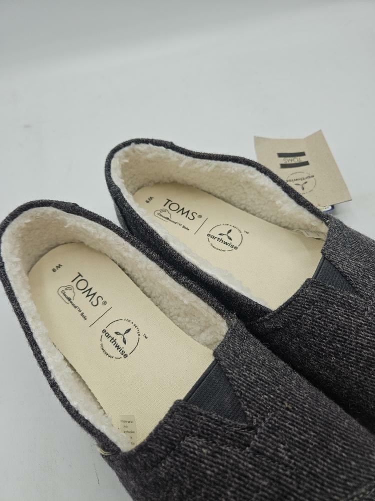 TOMS Women’s Alpargata Loafer Flat, Smoke Grey Repreve Size 9 W