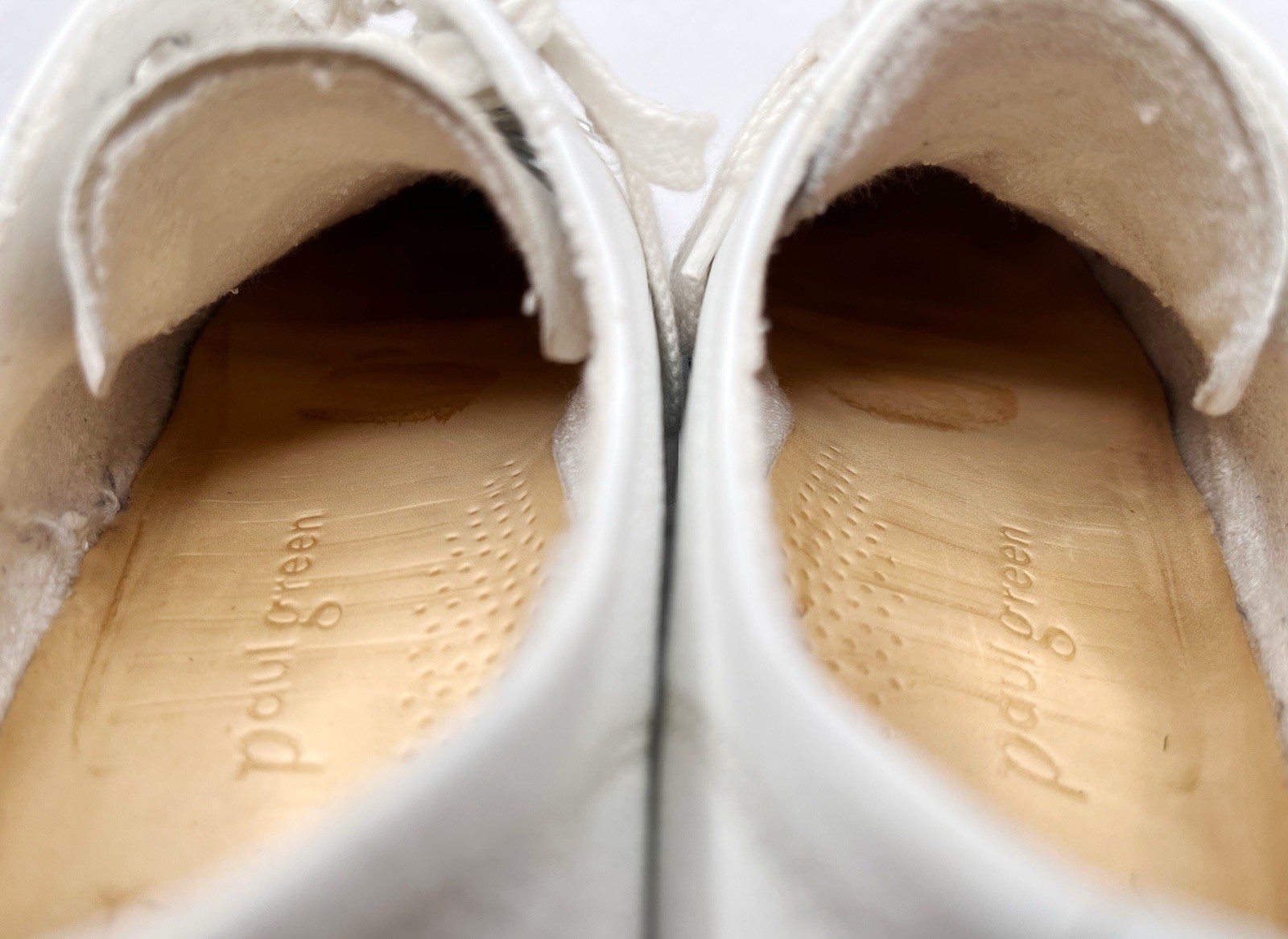 【EUC!】Paul Green ✤ Carly Sneakers White Pebble Leather US W 8.5 🇦🇹Austria Made