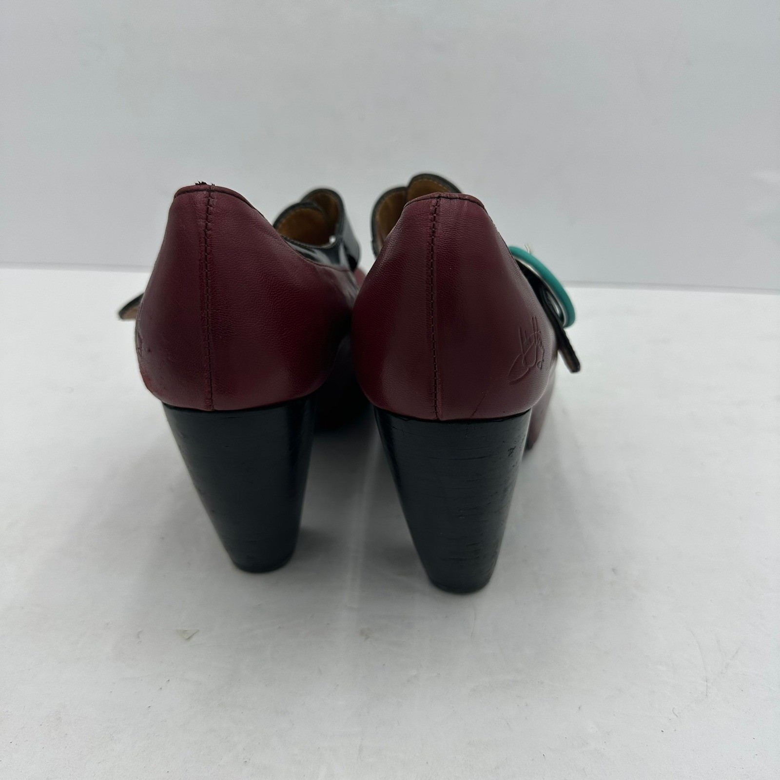 John Fluevog Burgundy Black Patent Leather Mary Jane T-Strap Heels Size 9.5